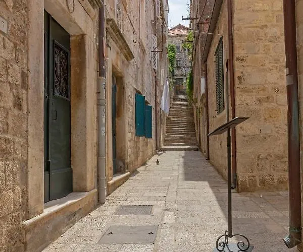 Gospar * דוברובניק